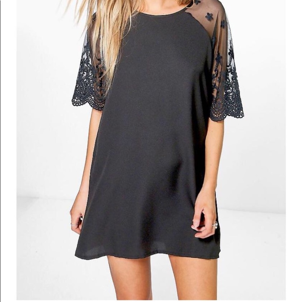 Boohoo Black Dress